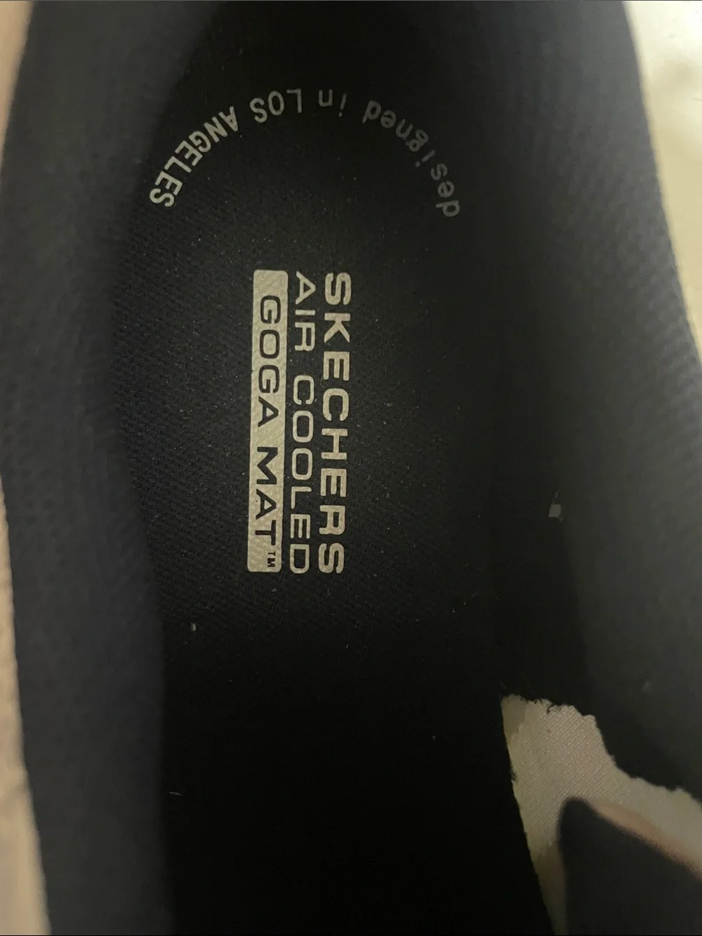 Skechers Men's Air Cooled GoGo Mat Shoes. NWT. Size 8.5.